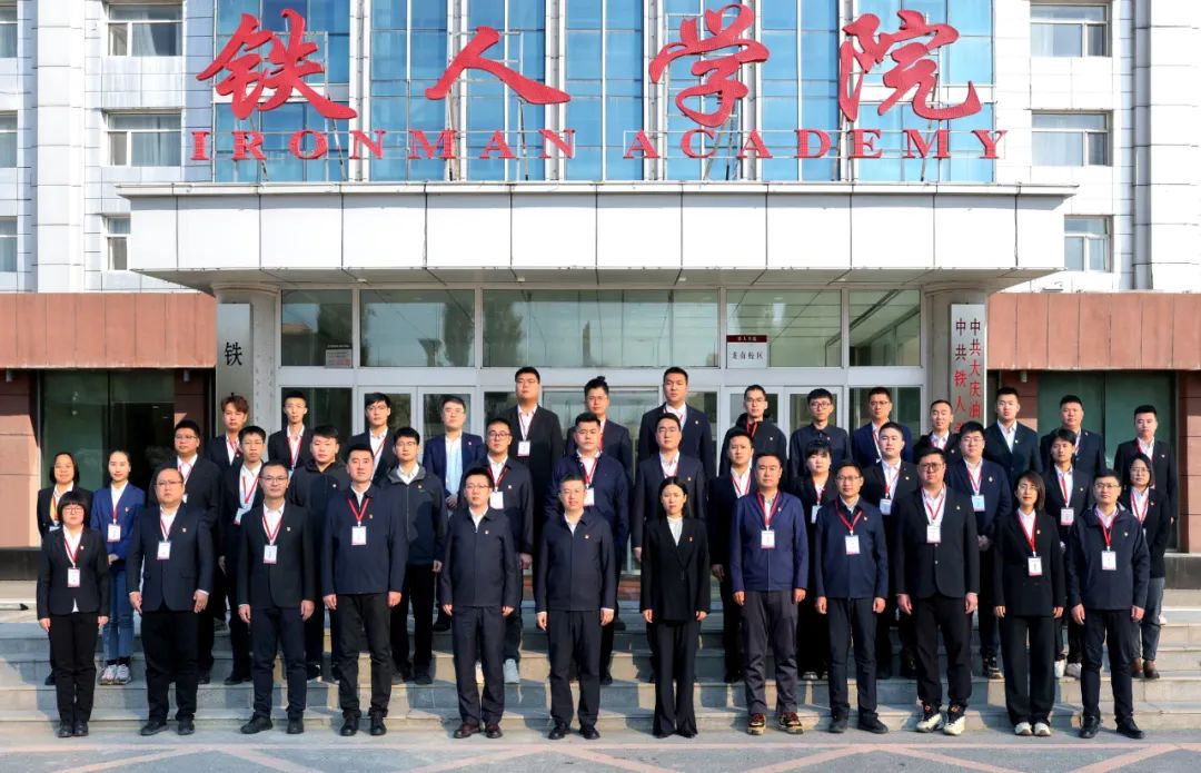 EBADE694308A721DBD14C9676F6_7E02EE5D_235AD.jpg?e= EBADE694308A721DBD14C9676F6_7E02EE5D_235AD.jpg?e=