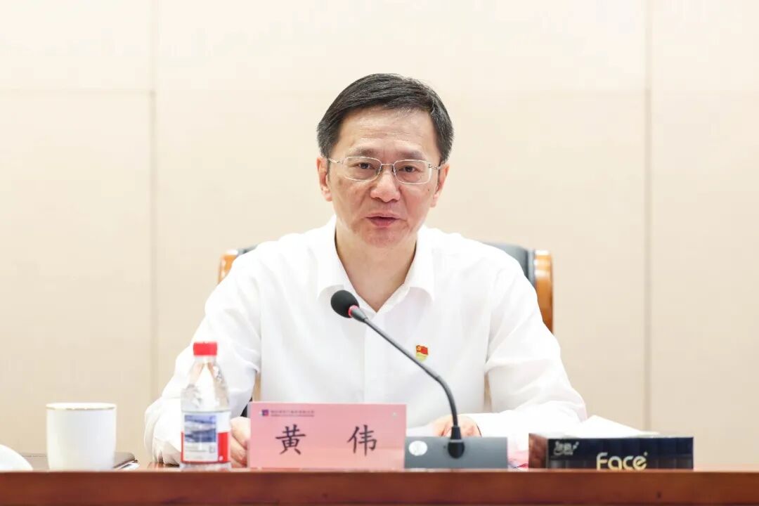 9783F36481ABB50913CCCFA6096_0D120156_A201.jpg?e= 图片